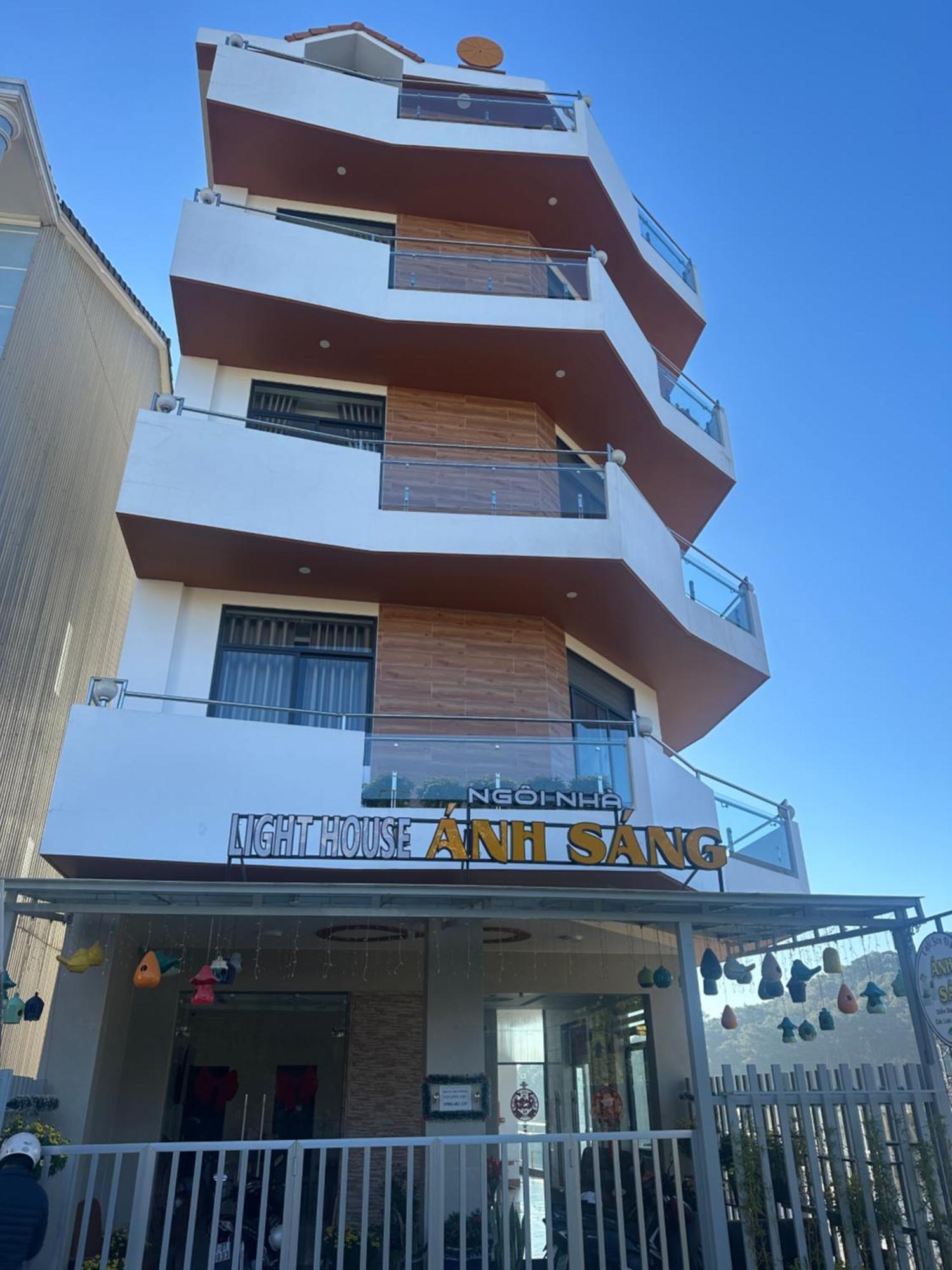 Khach San Anh Sang - Light House Otel Da Lat Dış mekan fotoğraf