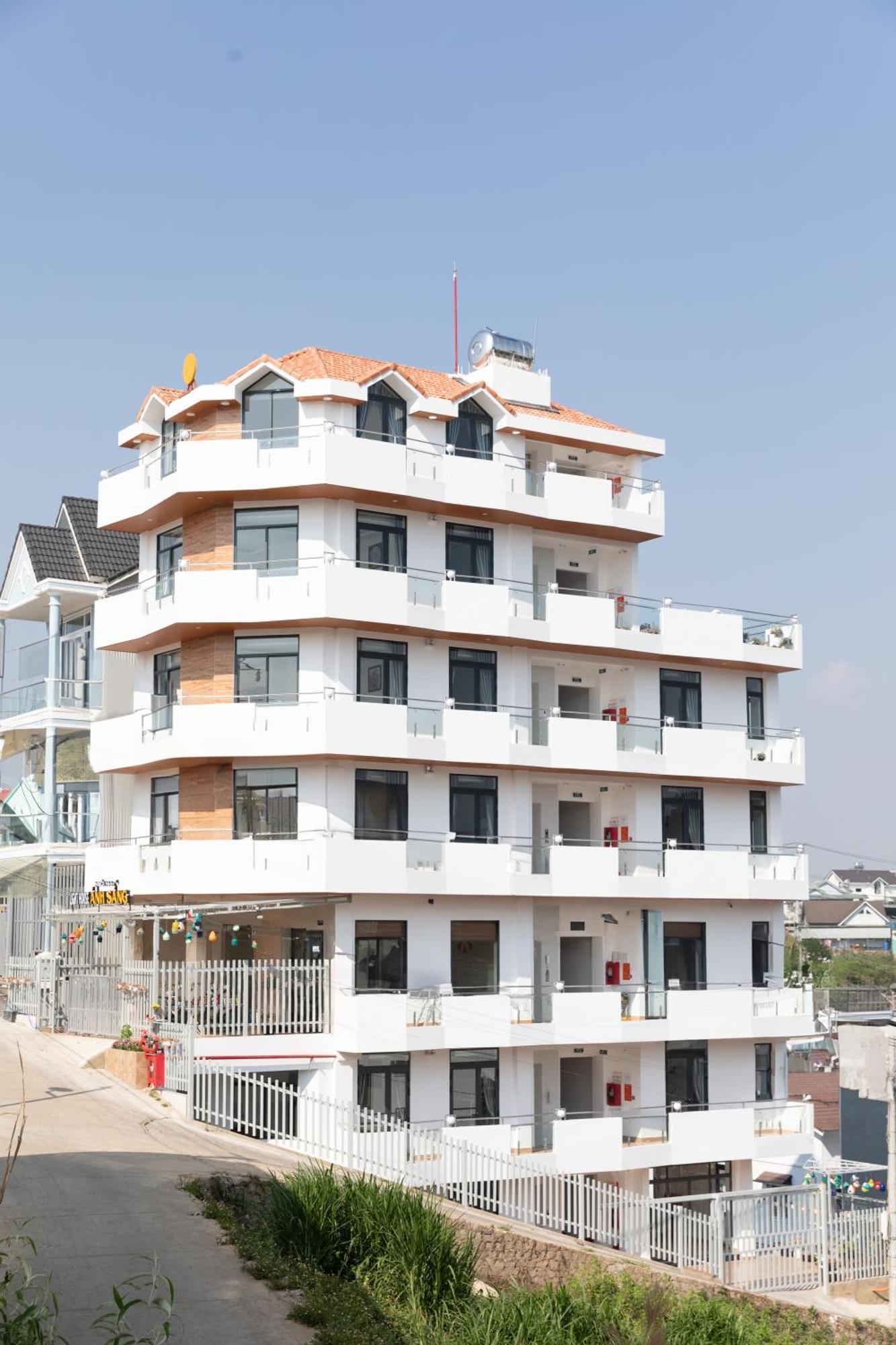 Khach San Anh Sang - Light House Otel Da Lat Dış mekan fotoğraf